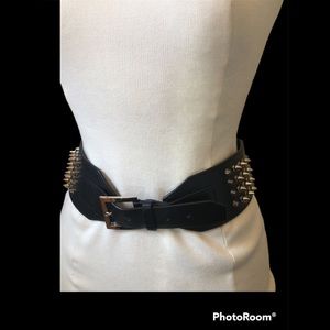 Edgy Belt
